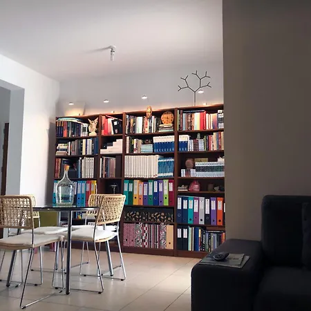 2br, Cozy Near Nicosia Mall & Highway شقة Lakatamia