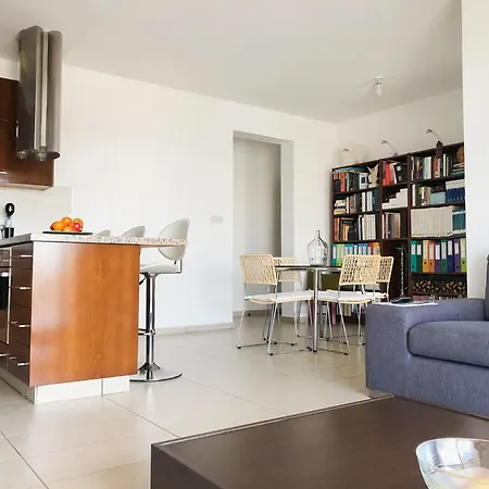 2br, Cozy Near Nicosia Mall & Highway * Lakatamia