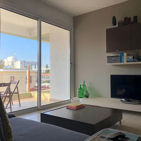 2br, Cozy Near Nicosia Mall & Highway *