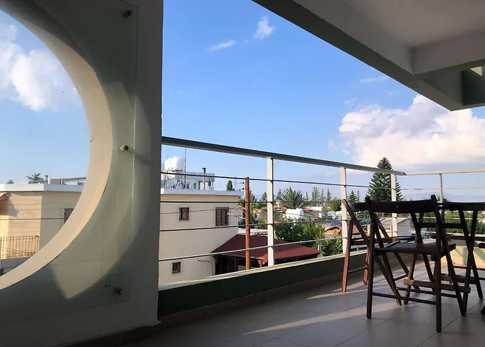 2br, Cozy Near Nicosia Mall & Highway